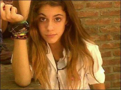 Quel est le nom de famille de Violetta ?