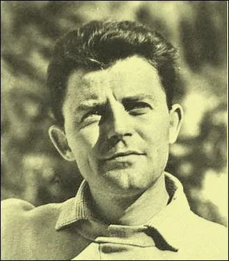 Cet acteur se nomme :