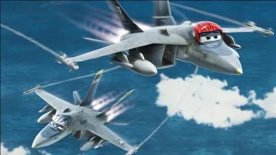 Qui sont ces 2 militaires qui vont à la vitesse lumière ?