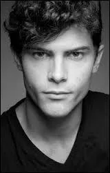 Que fait-il comme métier ?