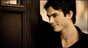 Pourquoi, au début de la saison 2, Damon commence-t-il à détester Katherine ?