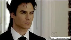 Dans l'épisode 2 de la saison 5, par qui se fait-il torturer ?