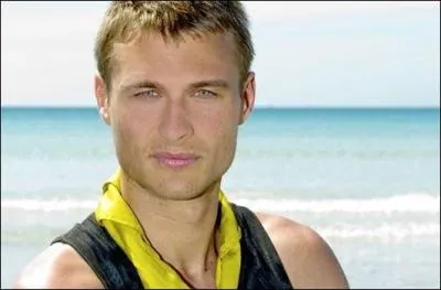 Comment s'appelle ce mythique candidat qui, dans une des saisons précédentes, a allumé du feu en quelques minutes seulement ?