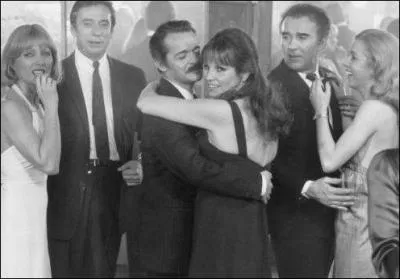 Mais je crois qu'il est temps, pour l'heure, de vous laisser en paix rejoindre...