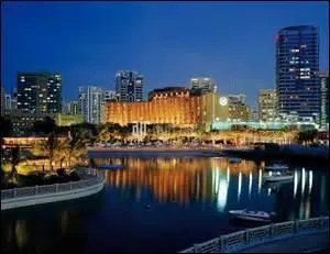 En quelle année la ville d'Abou Dabi a-t-elle fondée ?