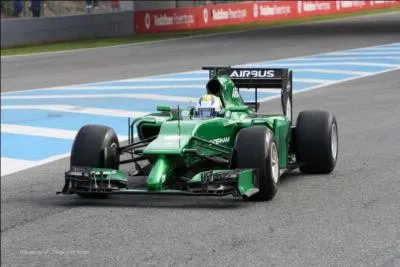 Quel pilote japonais se trouve dans l'écurie Caterham en 2014 ?