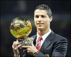 A-t-il particip&eacute; &agrave; la Coupe du monde de la FIFA 2014 ?