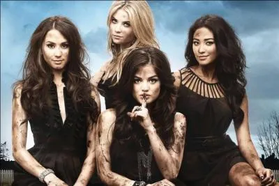 Quel est le nom de Lucy dans la série "Pretty Little Liars" ?