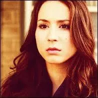 Voici la très intelligente ...