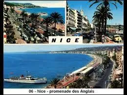 Je vous envoie une carte postale de Nice. J'ai donc passé mes vacances ...