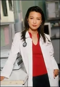 Qui devient chef des urgences en saison 8 ?