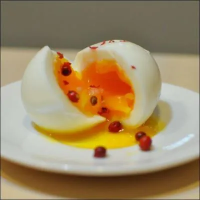 Blanc et jaune d'oeuf.