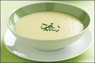 Voici une soupe vichyssoise, quels légumes la composent ?