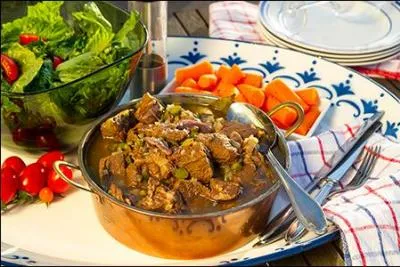 Au choix, on nous propose encore une broufade, quel est ce plat ?