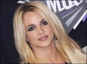 Son mari a un cancer en 1999. Qui est-elle ?