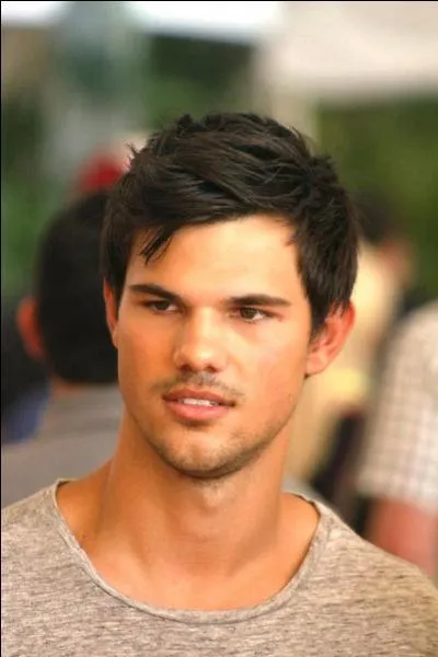 Quel est son nom dans la vraie vie ?