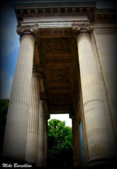 Quelle est la fonction de l'ancienne chapelle des Carm&eacute;lites ?