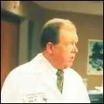 Comment le fils du docteur Anspaugh se nomme-t-il ?