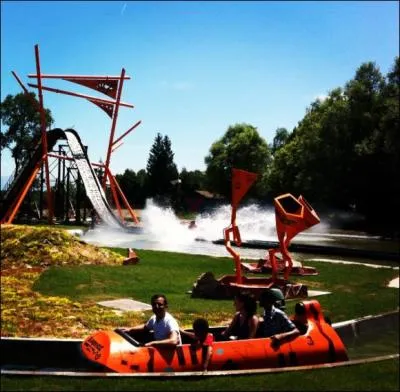 Où se trouve cette attraction qui mouille ?