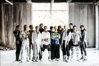 Deux membres de ToppDoog étaient trainees chez Seven Season.