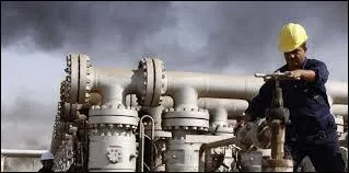 Les Etats-Unis, premier pays producteur de p&eacute;trole au monde, c'est ...