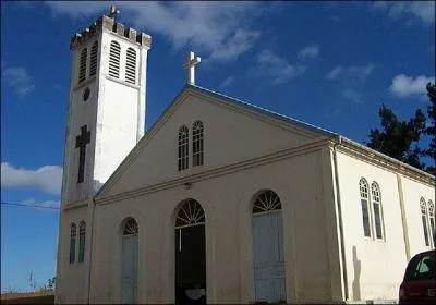 En quelle année Le Plate est-il devenu village solaire ?