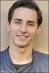 Qui est l'amoureuse de Jonas ?