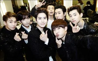 Je suis mandarin, le seul de mon groupe à l'être, je fais partie d'une sous-unité uniquement active en Chine, je suis...