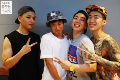 J'ai quitté en 2010 le groupe qui m'a fait débuter, j'ai ensuite sorti un album solo puis créé mon propre label, je suis...