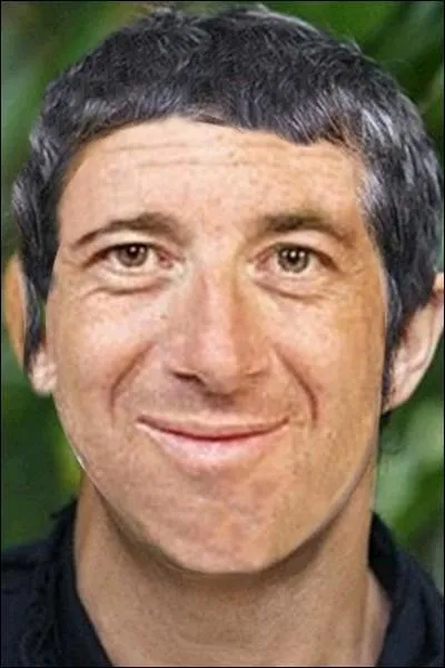 De qui Mr Larry Golade est-il le sosie ?