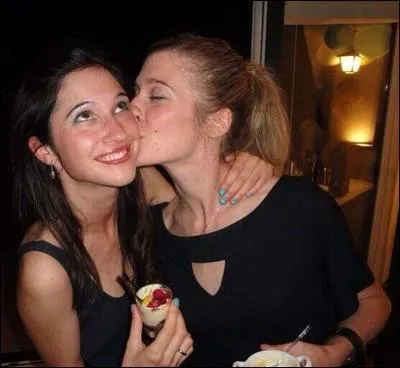 Comment s'appelle sa sur ?