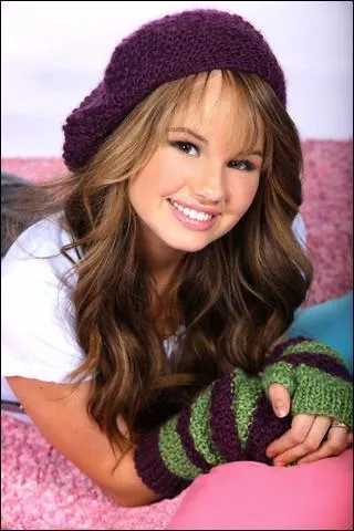Quel âge a Debby Ryan (Jessie) ? (Octobre 2014)