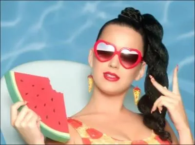 Comment s'appelle ce clip original ?