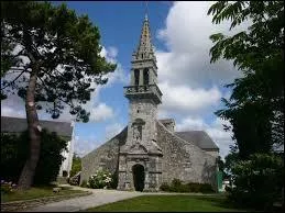 Nous revenons sur terre et nous nous rendons à Gouesnach, commune Finistérienne située en région ...