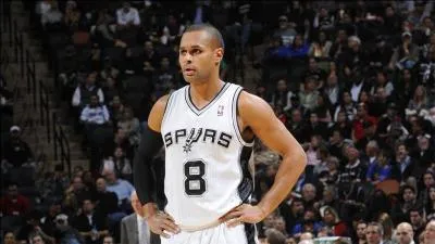Quelle est la nationalit&eacute; de Patty Mills, jeune meneur qui a expos&eacute; son immense talent &agrave; la vue de tous lors des derniers playoffs ?