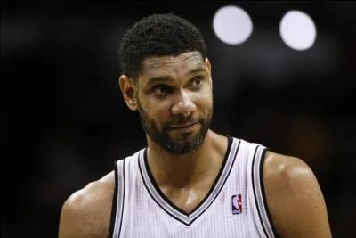 Tim Duncan est peut-&ecirc;tre tout simplement le plus grand monument du basket et de la NBA encore en activit&eacute;, profitons des derni&egrave;res ann&eacute;es de ce joueur qui restera &agrave; jamais comme l'un des meilleurs de l'histoire. Retrouvez les chiffres exacts concernant une partie de son immense palmar&egrave;s.