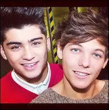 Qui est joueur de foot dans le groupe des 1D ?