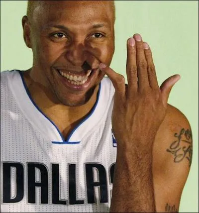 Ce joueur au petit doigt déformé est Shawn Marion, champion NBA 2011 avec les Dallas Mavericks. Il débarque cette saison à Cleveland, mais a-t-il déjà joué avec LeBron James ?