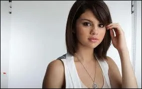 Comment sont ses cheveux ?