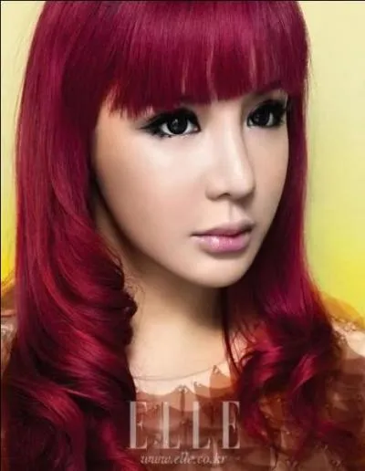 Qui est cette chanteuse de YG ?