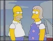Quel est le prénom de la demi-sur d'Homer ?