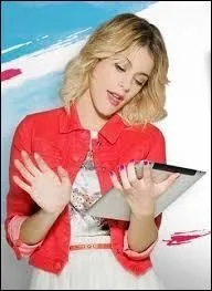 Épisode 79 : Camila doit choisir de faire son film à Buenos Aires ou rester là.Leonetta se réconcilie presque. Francesca et Diego se sont trompés de bateau.Olga essaie de séduire Ramallo. Jade rompt avec Nicolás définitivement.Frango se réconcilie. Germán pense à Angie et vice versa.Vilú parle à son père. Germán met un râteau à Angie. Ludmila en veut à Fede.Qu'y a-t-il ?