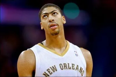 Voilà seulement deux ans qu'Anthony Davis est en NBA et pour beaucoup il est le futur de la ligue, il faut dire que son palmarès parle pour lui car à seulement 21 ans Davis a déjà remporté ___.