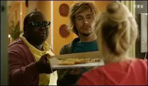 A quel &eacute;tage les trois personnages habitent-ils ?