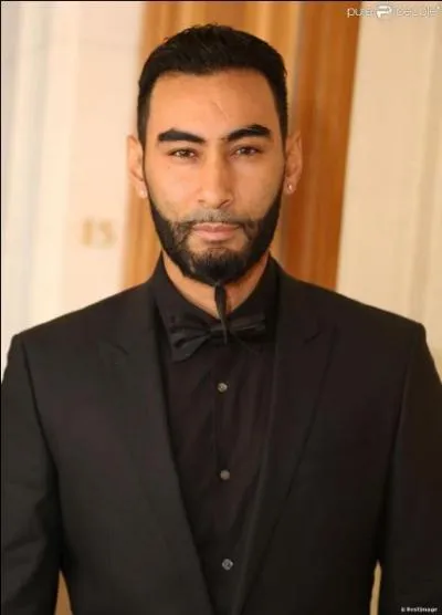 Qui est ce chanteur ?