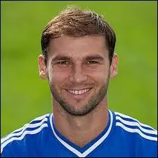 Quelle est la nationalité de Branislav Ivanovic ?