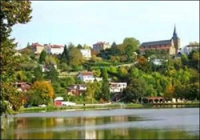 Je compte aussi 3 sous-préfectures : Lunéville, Toul et...