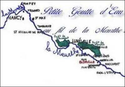 Je dois mon nom aux deux rivières qui me traversent : la Moselle (d'une longueur totale de 560 km) qui prend sa source dans le massif des Vosges à Bussang et se jette à Coblence (Allemagne) et la Meurthe qui elle aussi débute dans le même département et comme la précédente termine sa course dans la même ville. Mais quelle est sa longueur ?