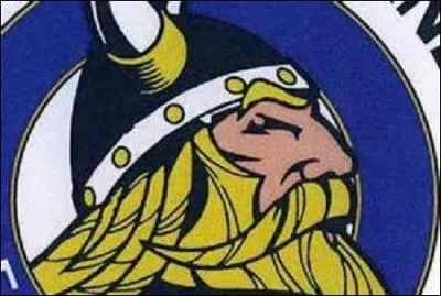 Passons à mon histoire. Les premières traces humaines retrouvées dans mon département remonteraient au Paléolithique, vers 200 000 avant J.-C. Arrive l'époque romaine. Trois peuples gaulois habitent alors mon territoire, ce sont les Allobroges, les Voconces, et...