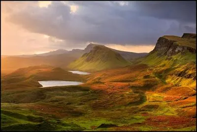 Quelle région d'Écosse est connue pour ses paysages sauvages et verdoyants ?